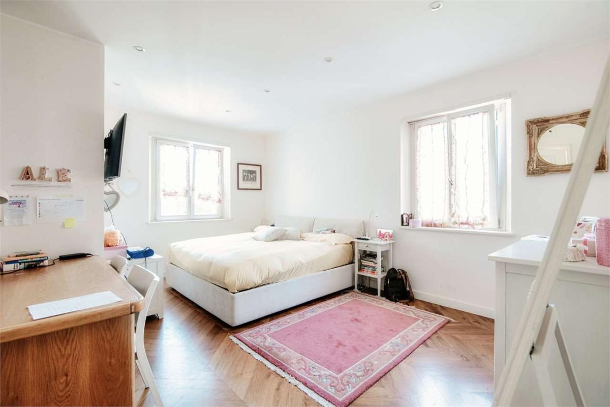 To rent   Switzerland - in partnership with the real estate portal Smart-Propylaia