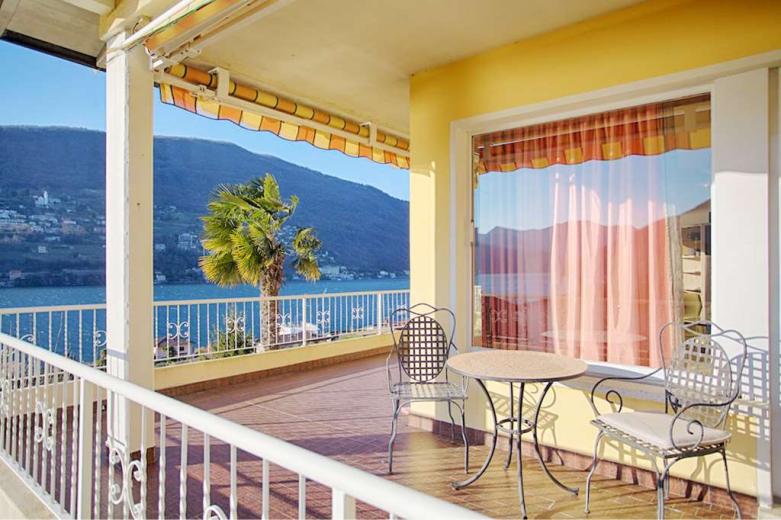 A vendre Brusino Arsizio Villa Suisse - partenariat avec Smart-Propylaia Portail Immobilier