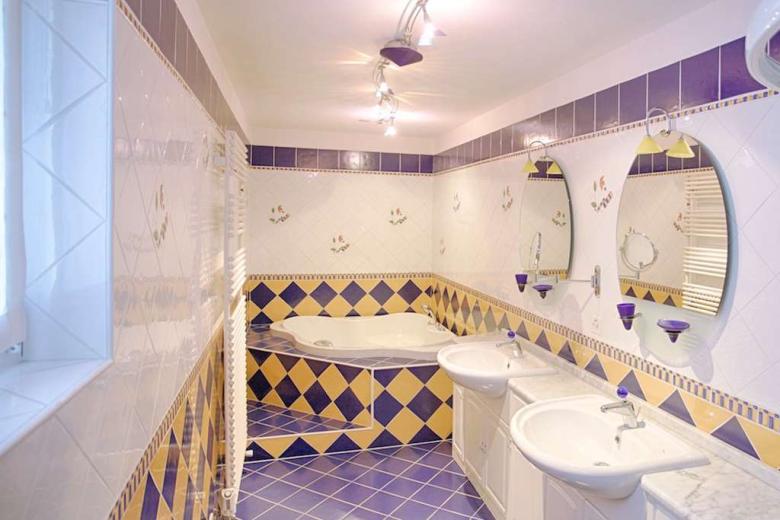 Maison à vendre à Brusino Arsizio - Villa à vendre à Brusino Arsizio, 6.5 pièces, 575 m2 - Smart Propylaia (9)
