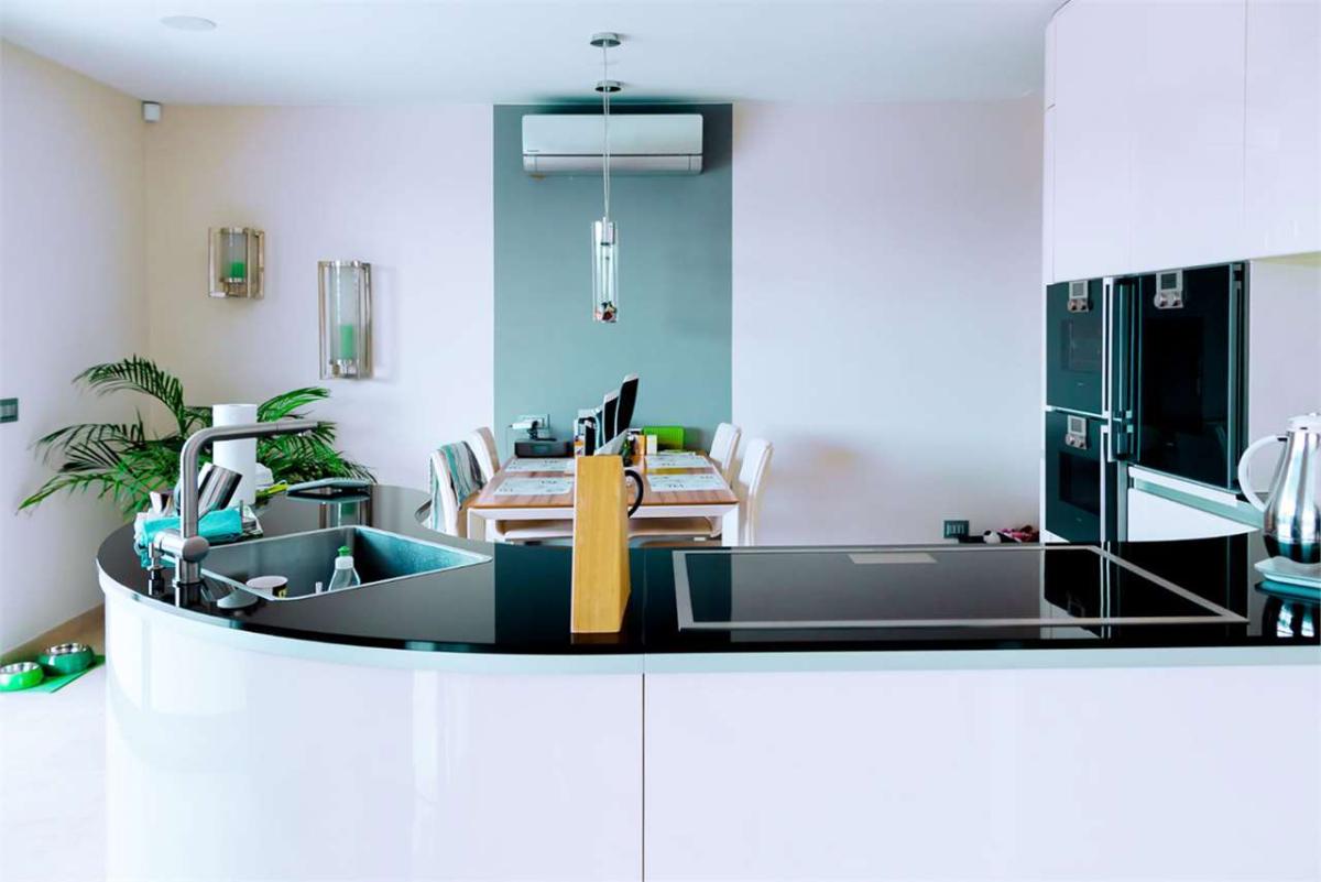 To rent   Switzerland - in partnership with the real estate portal Smart-Propylaia
