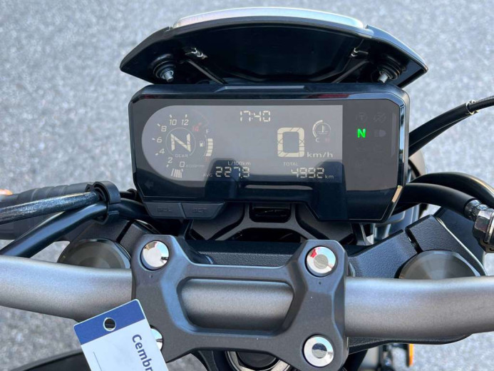 Honda CB 650R zu verkaufen - Smart Propylaia (2)