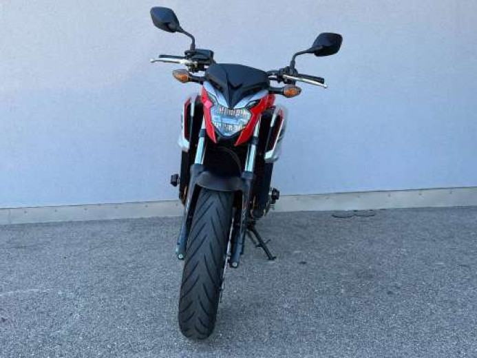 Honda CB 650F à vendre - Smart Propylaia (4)