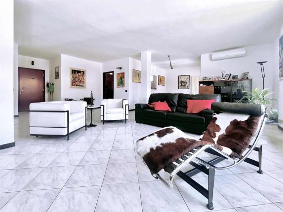 Wohnung zu verkaufen in Chiasso