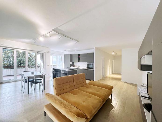 Zu verkaufen Lugano Wohnung Schweiz - cChic-immoHub Ihr Immobilienportal
