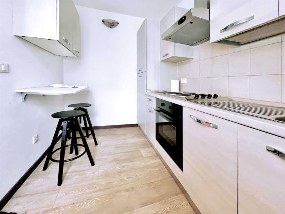 Wohnung zu vermieten in Chiasso (3)