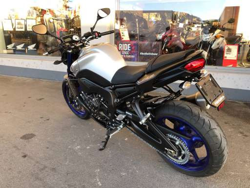 Yamaha Fazer FZ8 zu verkaufen - Smart Propylaia (4)