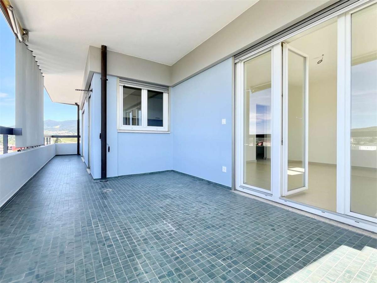 To rent   Switzerland - in partnership with the real estate portal Smart-Propylaia