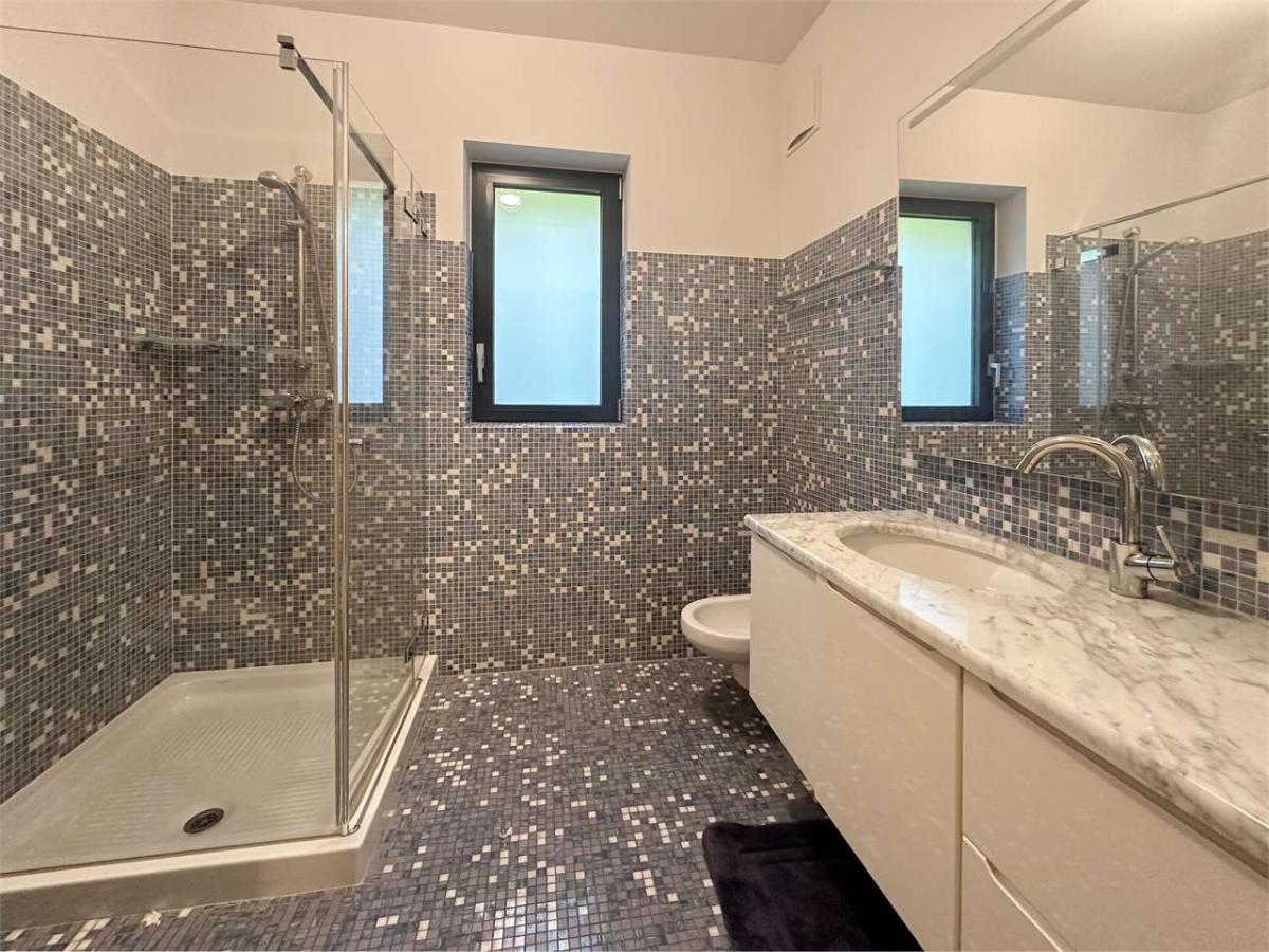 To rent   Switzerland - in partnership with the real estate portal Smart-Propylaia