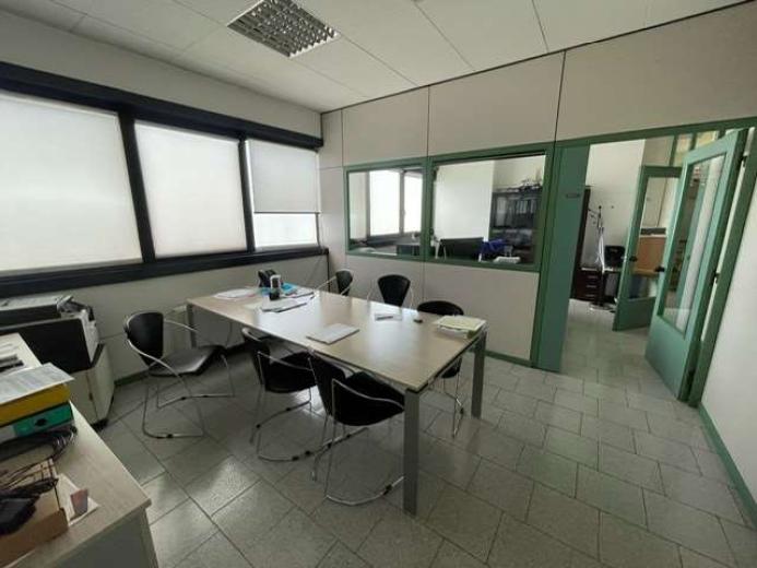 Commercio/industria in vendita a Cinisello Balsamo - VENDESI CAPANNONE INDIPENDENTE  - Smart Propylaia (15)