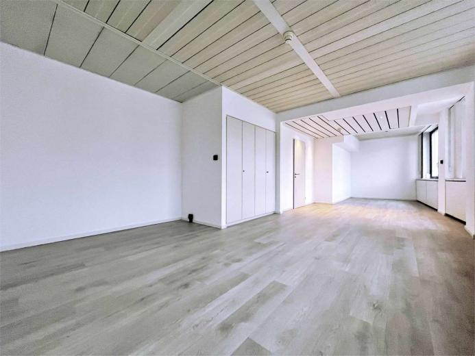 A louer Bureau Chiasso Suisse - partenariat avec Smart-Propylaia Portail Immobilier