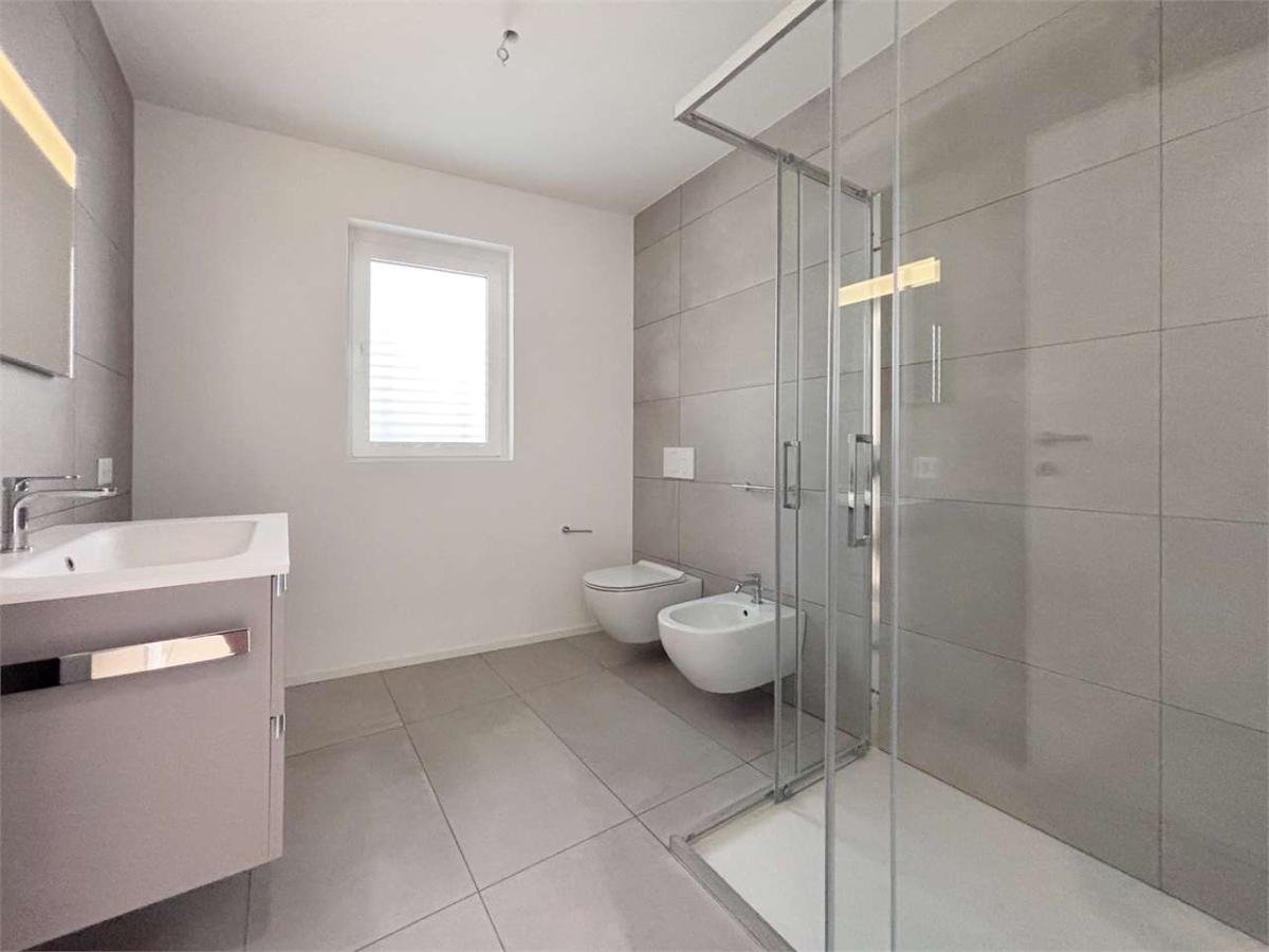 A vendre   Suisse - partenariat avec Smart-Propylaia Portail Immobilier