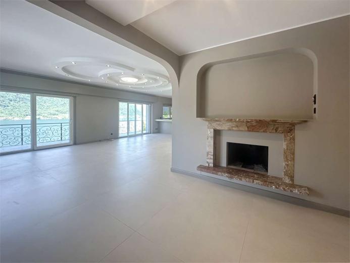Maison à louer à Capolago - Villa à louer à Capolago, 5.5 pièces, 730 m2 - Smart Propylaia (3)