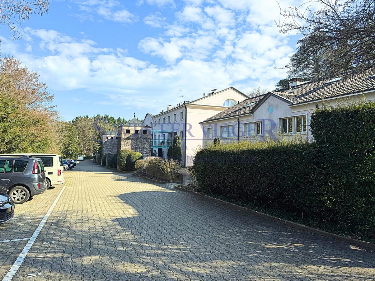 A vendre   Suisse - partenariat avec Smart-Propylaia Portail Immobilier