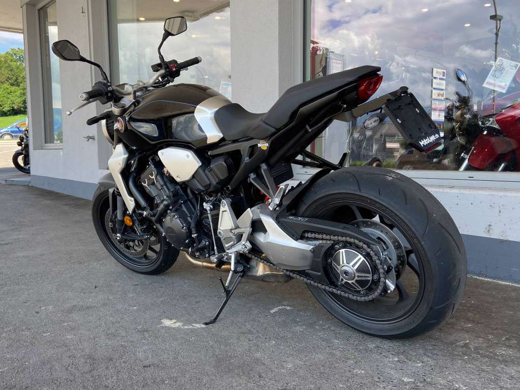 Honda CB 1000R for sale - Smart Propylaia (4)