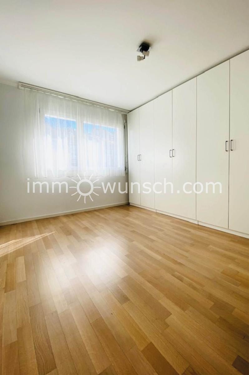 A vendre   Suisse - partenariat avec Smart-Propylaia Portail Immobilier