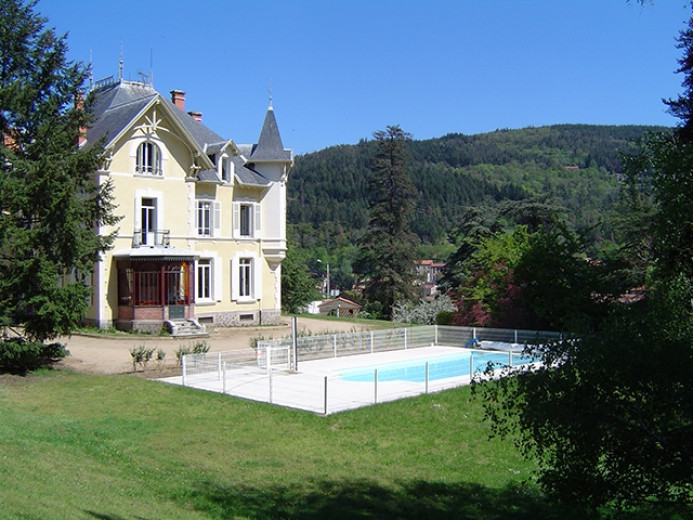 Casa in vendita a Saint-Julien-Molin-Molette - Smart Propylaia (2)