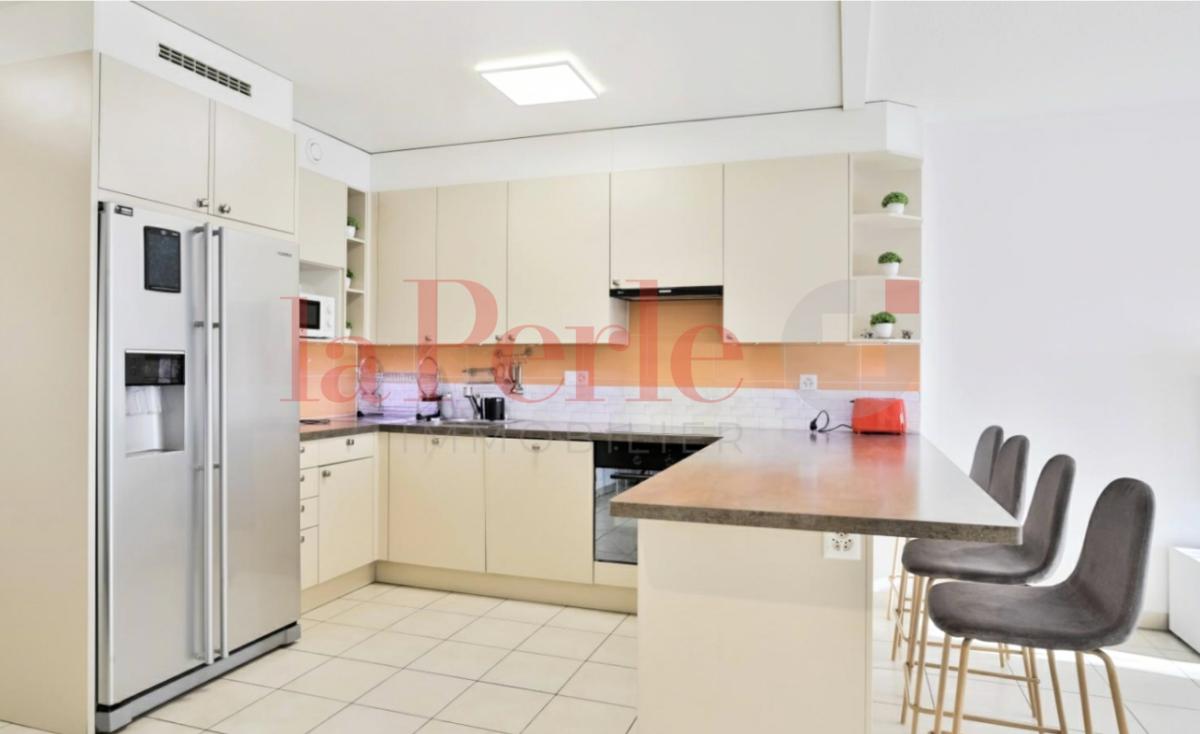 A vendre   Suisse - partenariat avec Smart-Propylaia Portail Immobilier