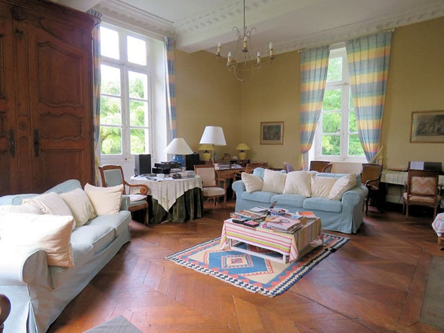 Casa in vendita a Saint-Pierre-Le-Moutier - Smart Propylaia (4)