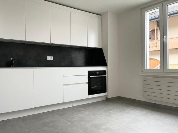 Haus zu verkaufen in Muraz