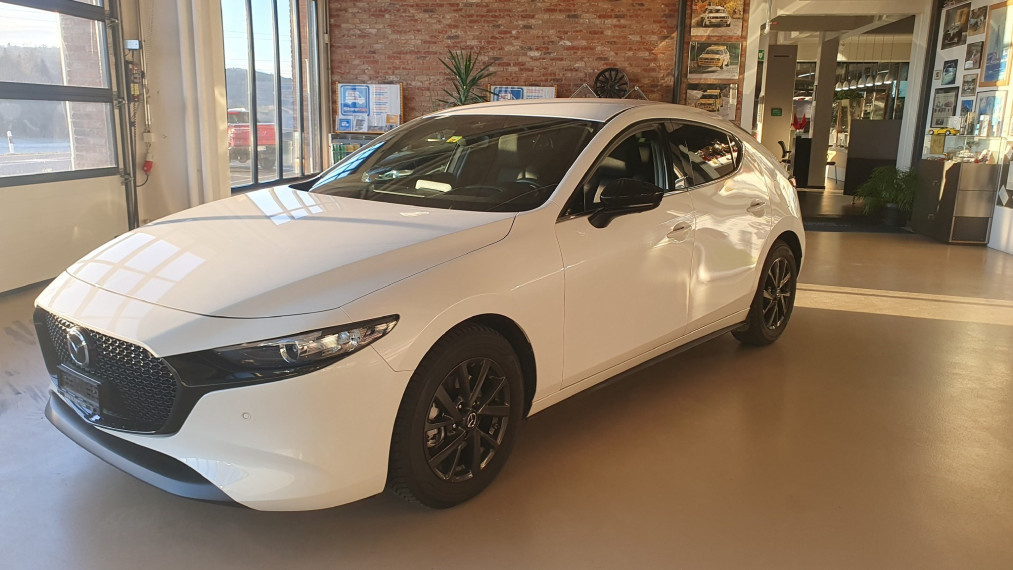 Mazda 3 Hatchback zu verkaufen (2)