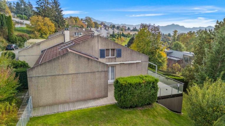 Haus zu verkaufen in Belmont-sur-Lausanne (104)