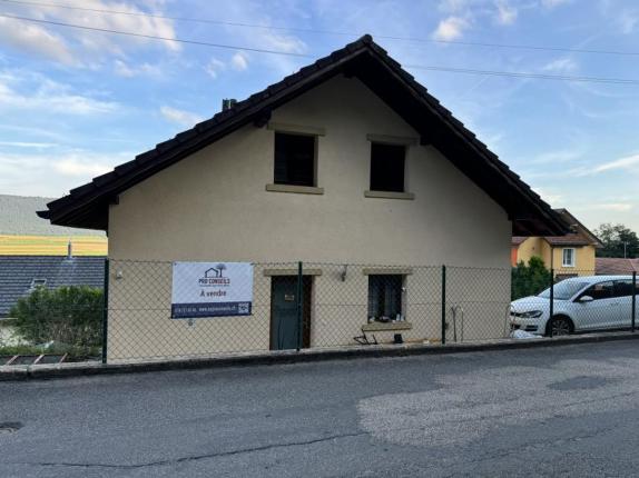 Casa in vendita a Chézard-St-Martin (3)