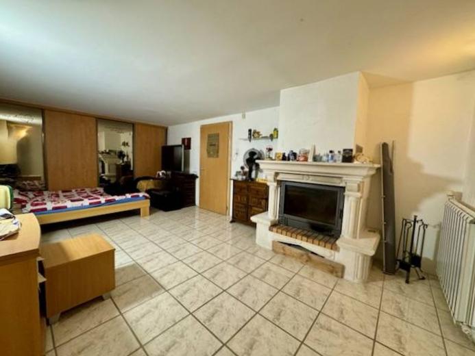 Haus zu verkaufen in Chézard-St-Martin - Einfamilienhaus zu verkaufen in Chézard-St-Martin, 7 Zimmer, 200 m2 - Smart Propylaia (6)