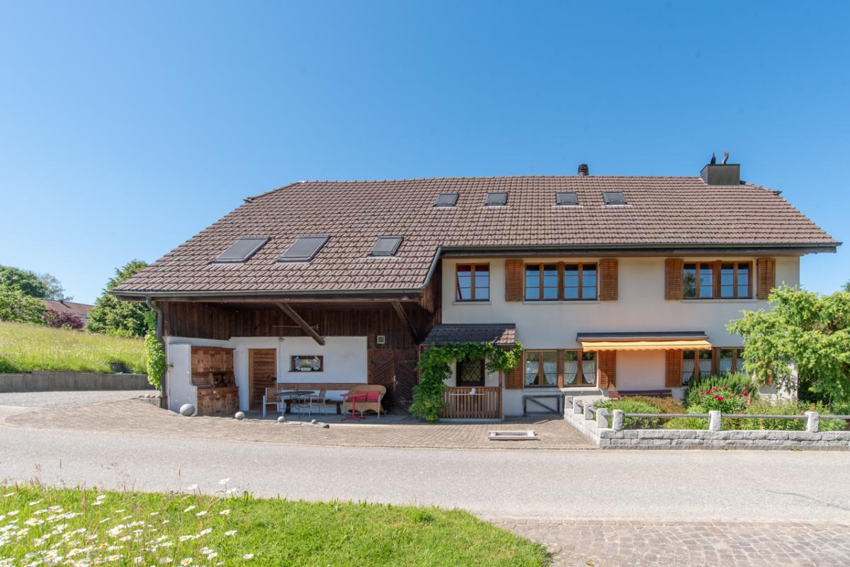 For sale   Switzerland - in partnership with the real estate portal Smart-Propylaia