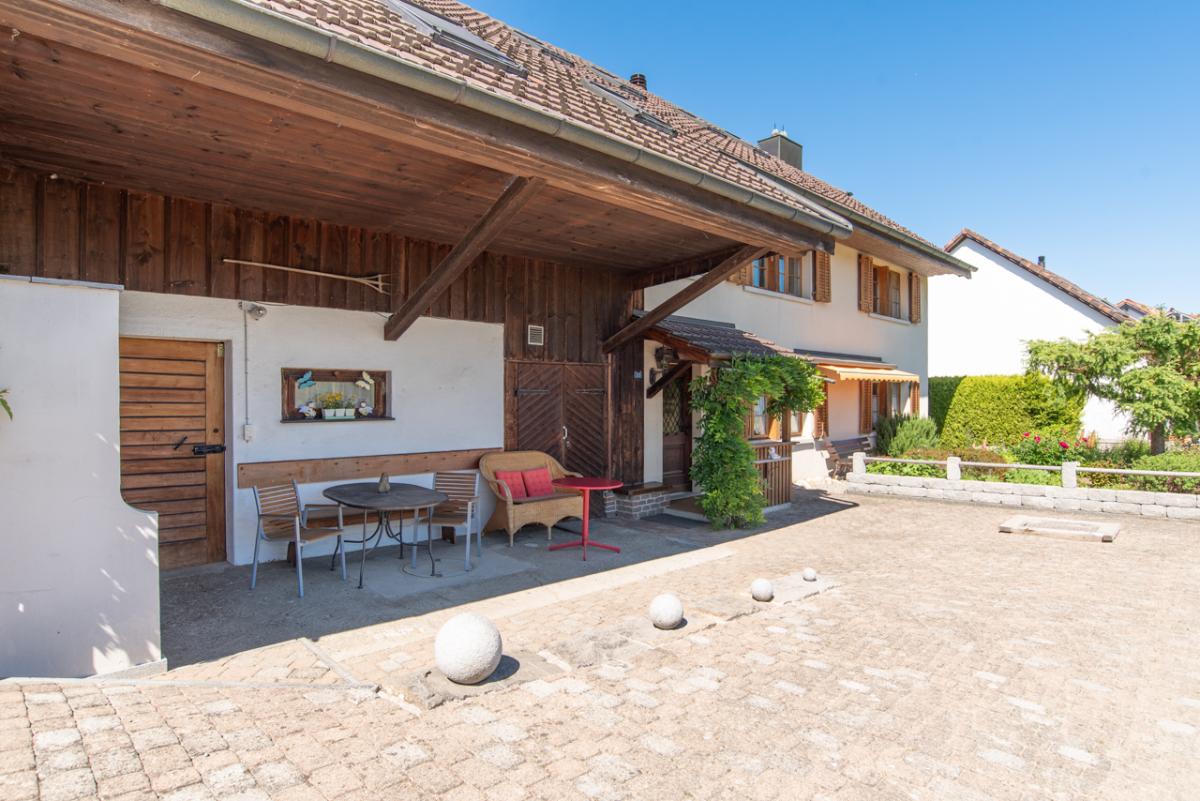 For sale   Switzerland - in partnership with the real estate portal Smart-Propylaia