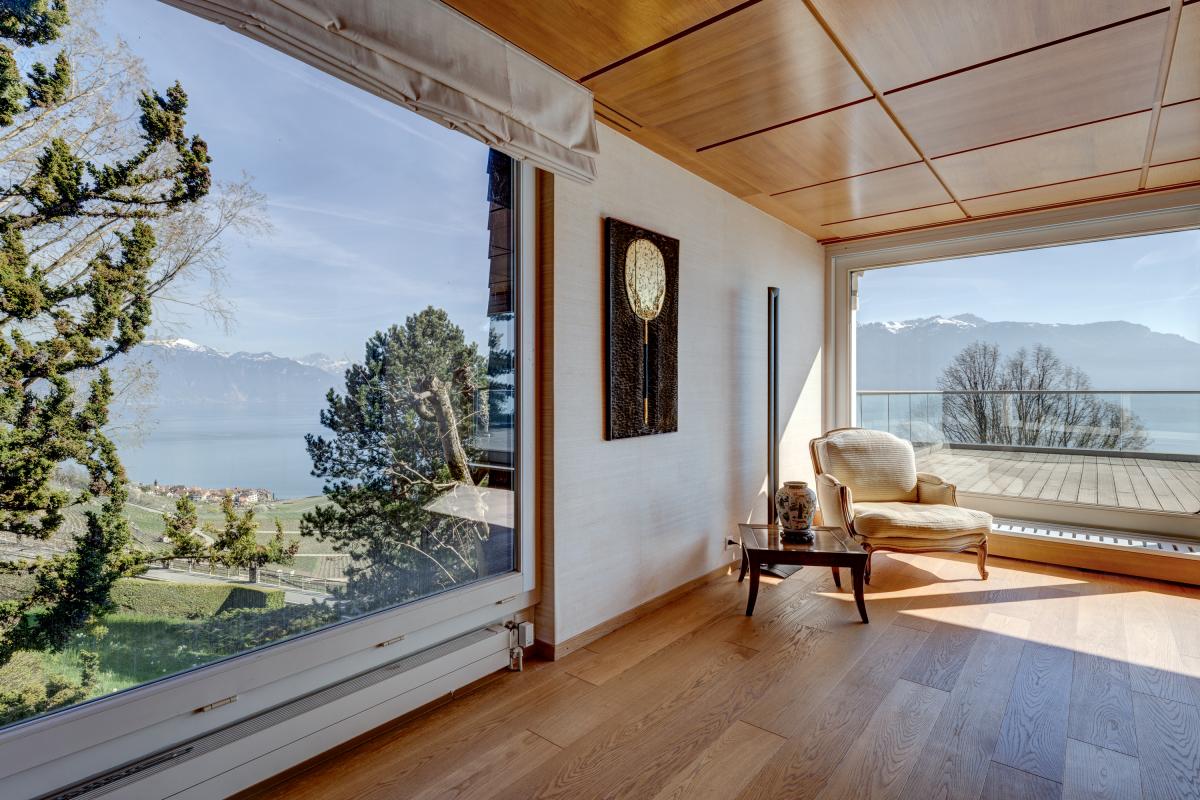 In vendita   Svizzera - 
cChic-immoHub Il vostro portale immobiliare
