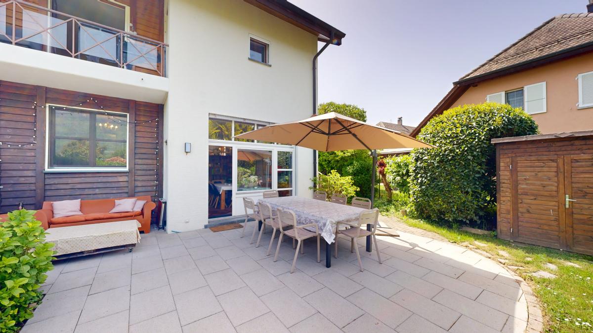For sale   Switzerland - in partnership with the real estate portal Smart-Propylaia