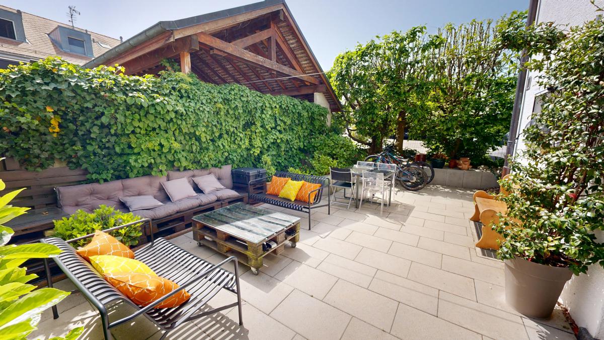 For sale   Switzerland - in partnership with the real estate portal Smart-Propylaia