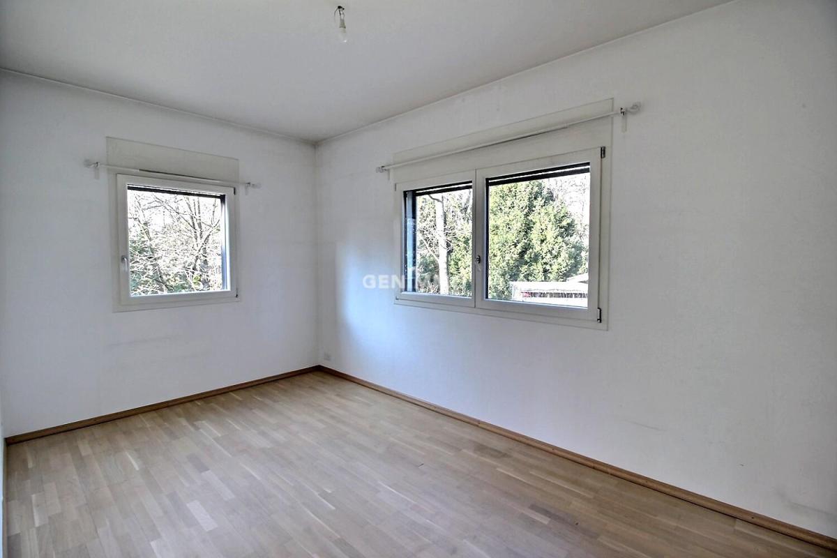 For sale   Switzerland - in partnership with the real estate portal Smart-Propylaia