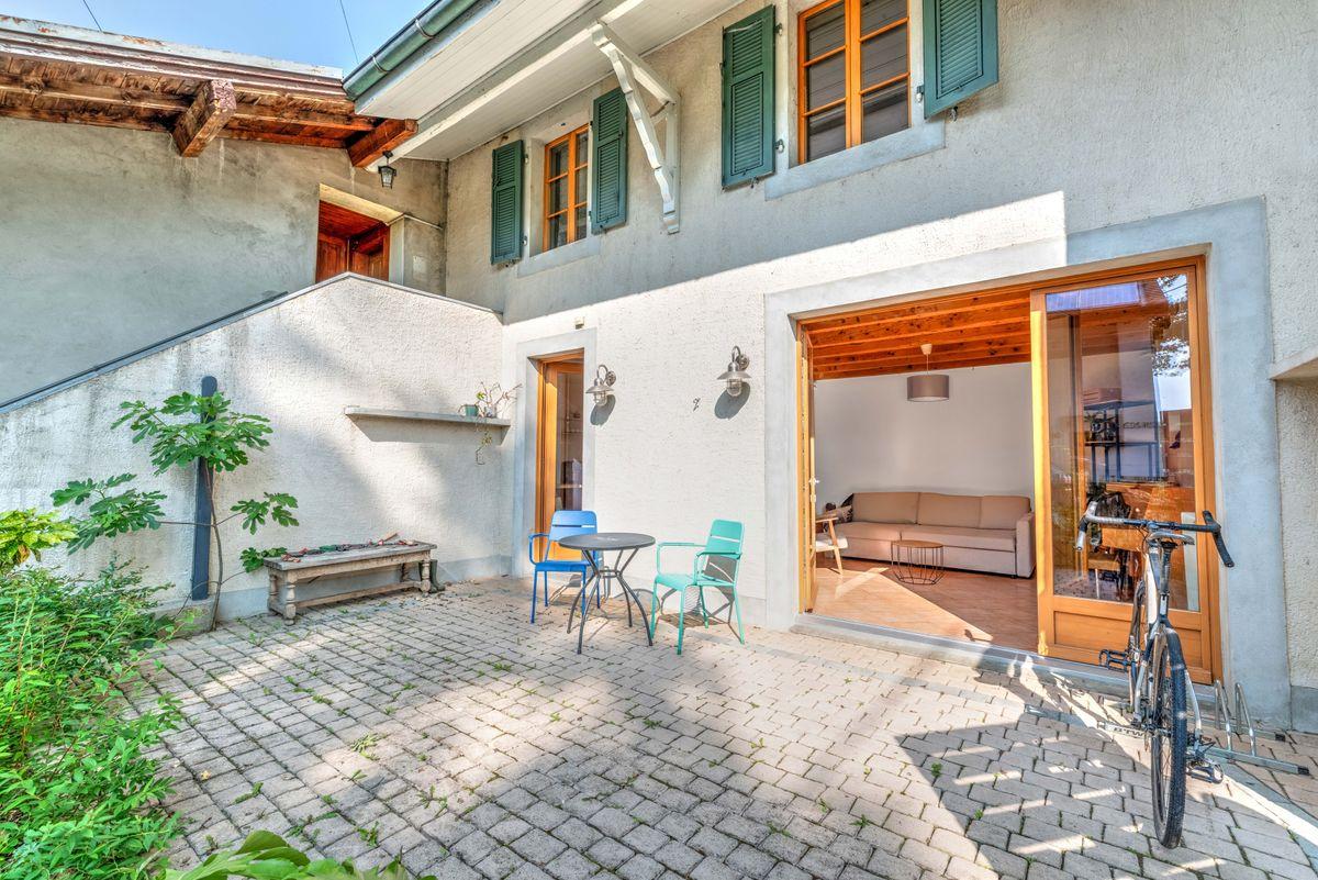 For sale   Switzerland - in partnership with the real estate portal Smart-Propylaia