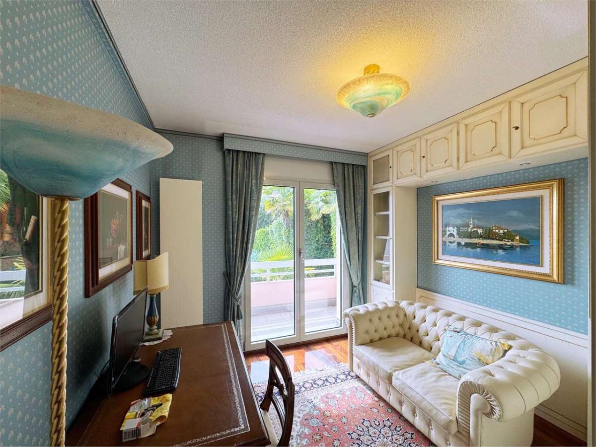 For sale   Switzerland - in partnership with the real estate portal Smart-Propylaia