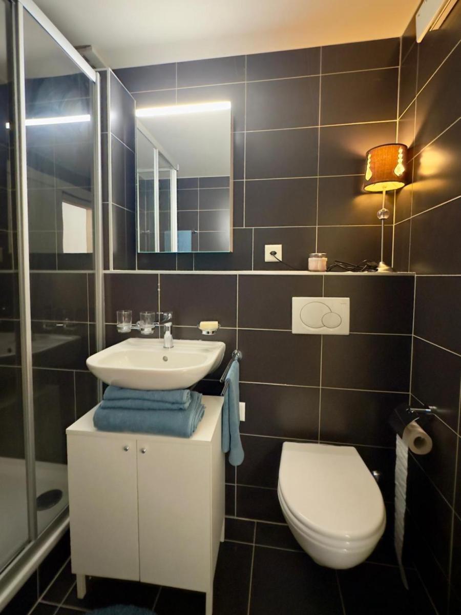 For sale   Switzerland - in partnership with the real estate portal Smart-Propylaia