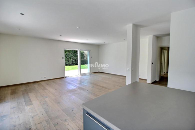 Maison à vendre à Le Lignon - Belle maison contiguë 4 chambres à coucher - Smart Propylaia (3)