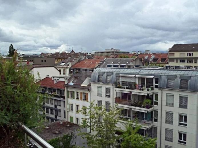 In vendita Appartamento Genève Svizzera - collaborazione con il portale immobiliare Smart-Propylaia