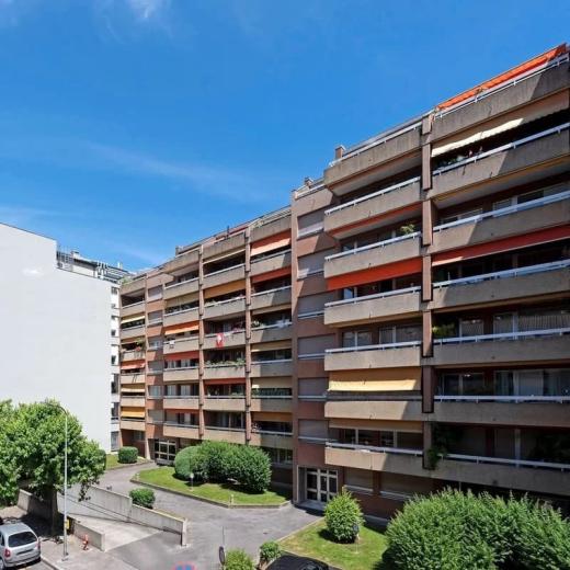In vendita Appartamento Genève Svizzera - collaborazione con il portale immobiliare Smart-Propylaia