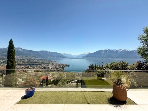 House for sale in Chardonne
