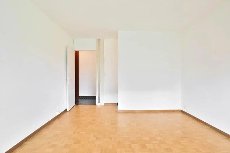 To rent   Switzerland - in partnership with the real estate portal Smart-Propylaia