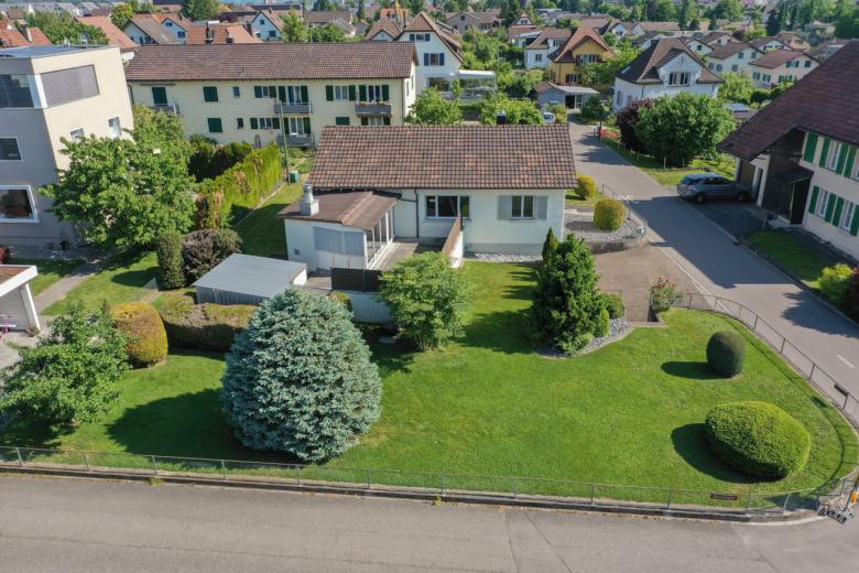 Grundstück zu verkaufen in Staufen - Altes Haus, neues Kapitel  Grundstück mit Perspektive - Smart Propylaia (3)