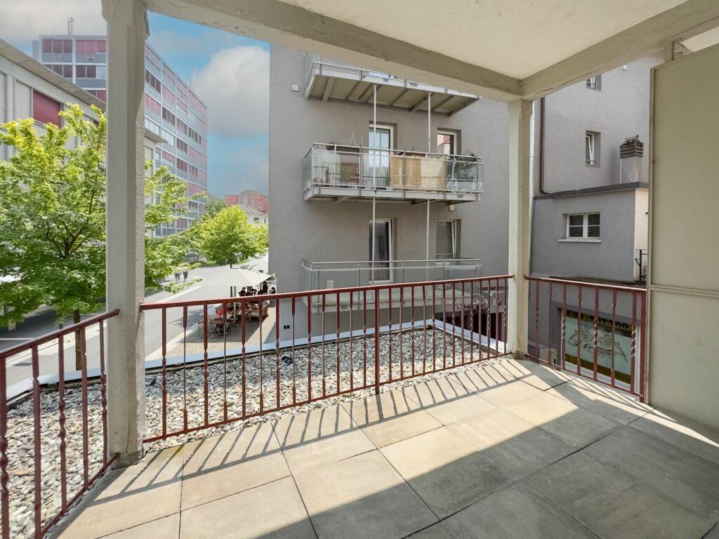 To rent   Switzerland - in partnership with the real estate portal Smart-Propylaia