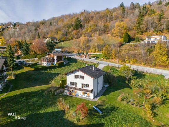 House for sale in Corin-de-la-Crête (17)