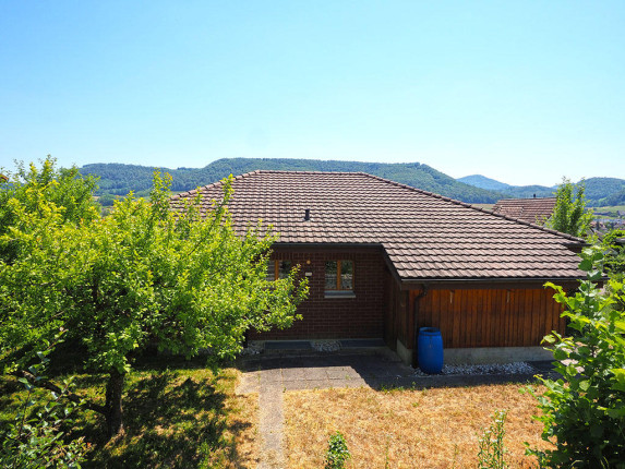 Haus zu verkaufen in Gipf-Oberfrick (2)