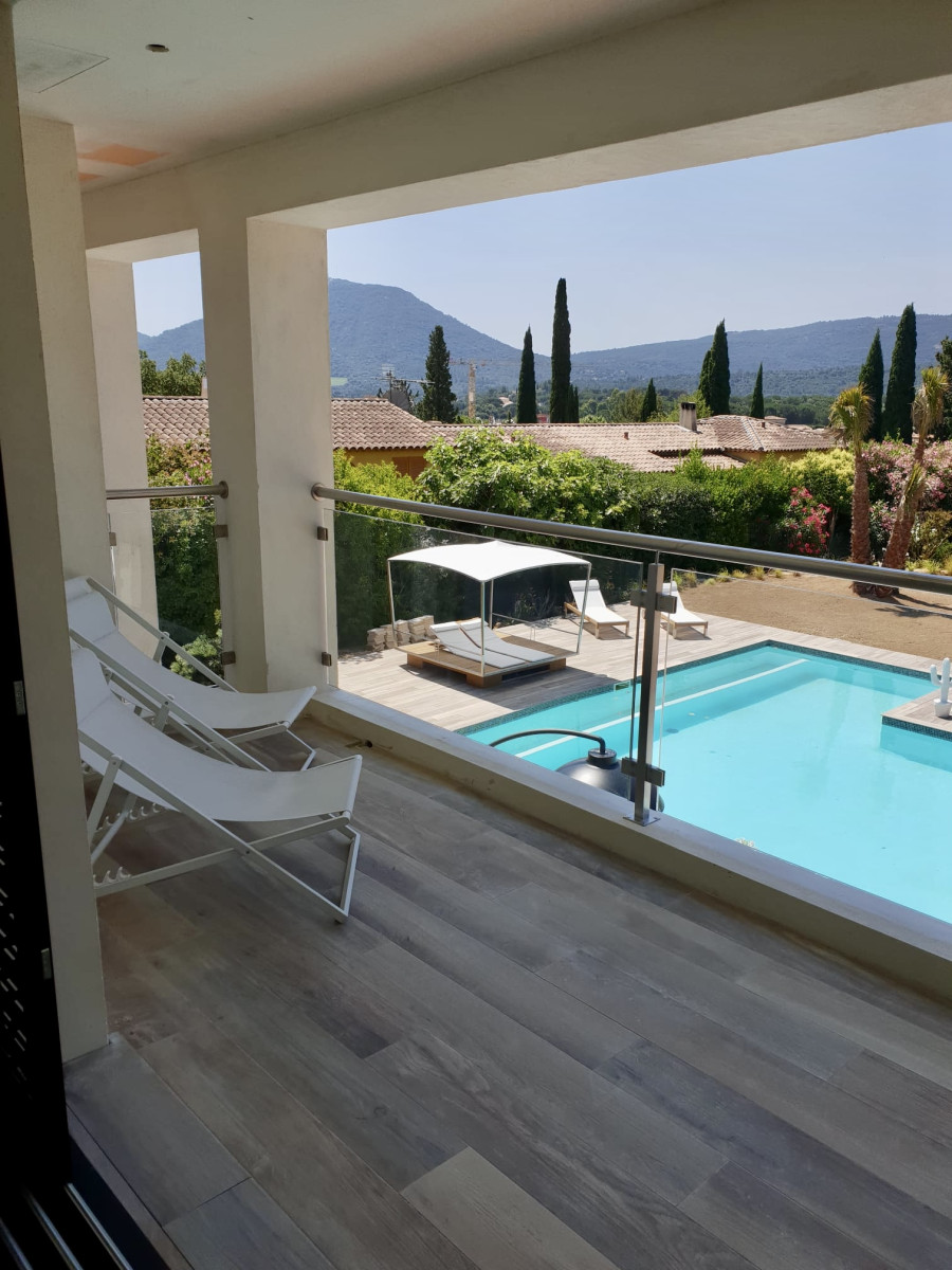 Maison à vendre à Le Plan-De-La-Tour - Propriété de 9 pièces avec piscine proche de Sainte-Maxime - Smart Propylaia (3)