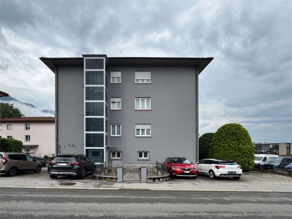 Casa plurifamiliare in vendita a Bellinzona (3)