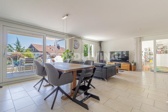 Wohnung zu verkaufen in Oberwil-Lieli (3)