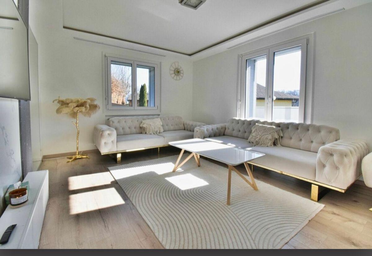 In vendita   Svizzera - 
cChic-immoHub Il vostro portale immobiliare