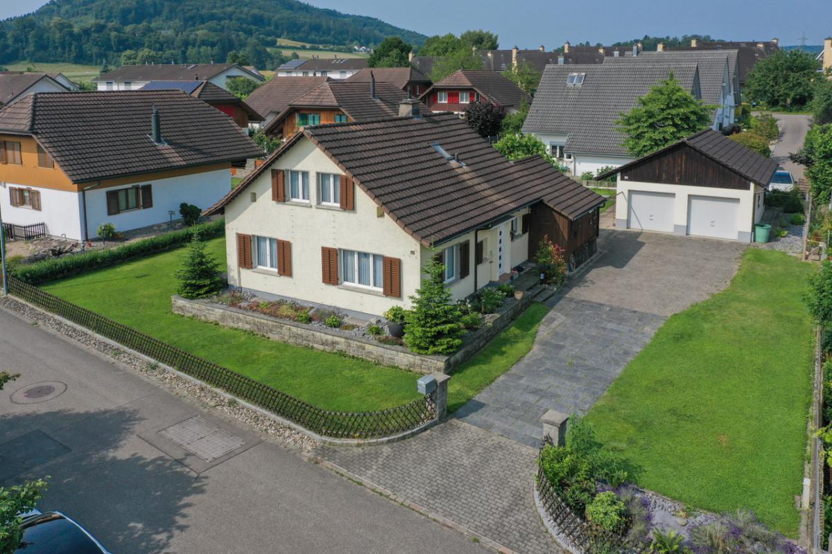 In vendita   Svizzera - 
cChic-immoHub Il vostro portale immobiliare